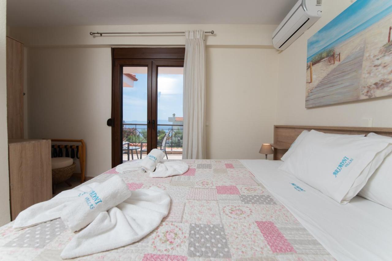 Landhaus Ariadni -villas- Luxury Kriopigi